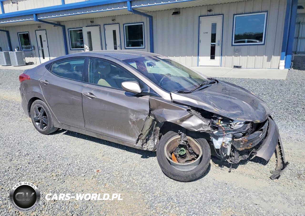 2012 Hyundai Elantra Gls VIN:5NPDH4AEXCH066266 - 4