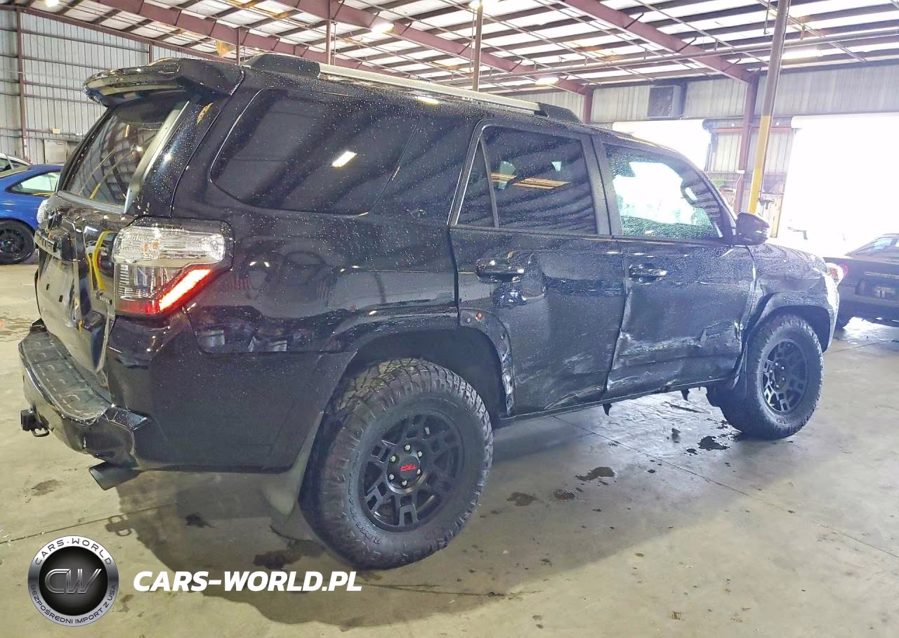 2021 Toyota 4Runner Sr5 Premium VIN:JTEFU5JR2M5240356 - 3