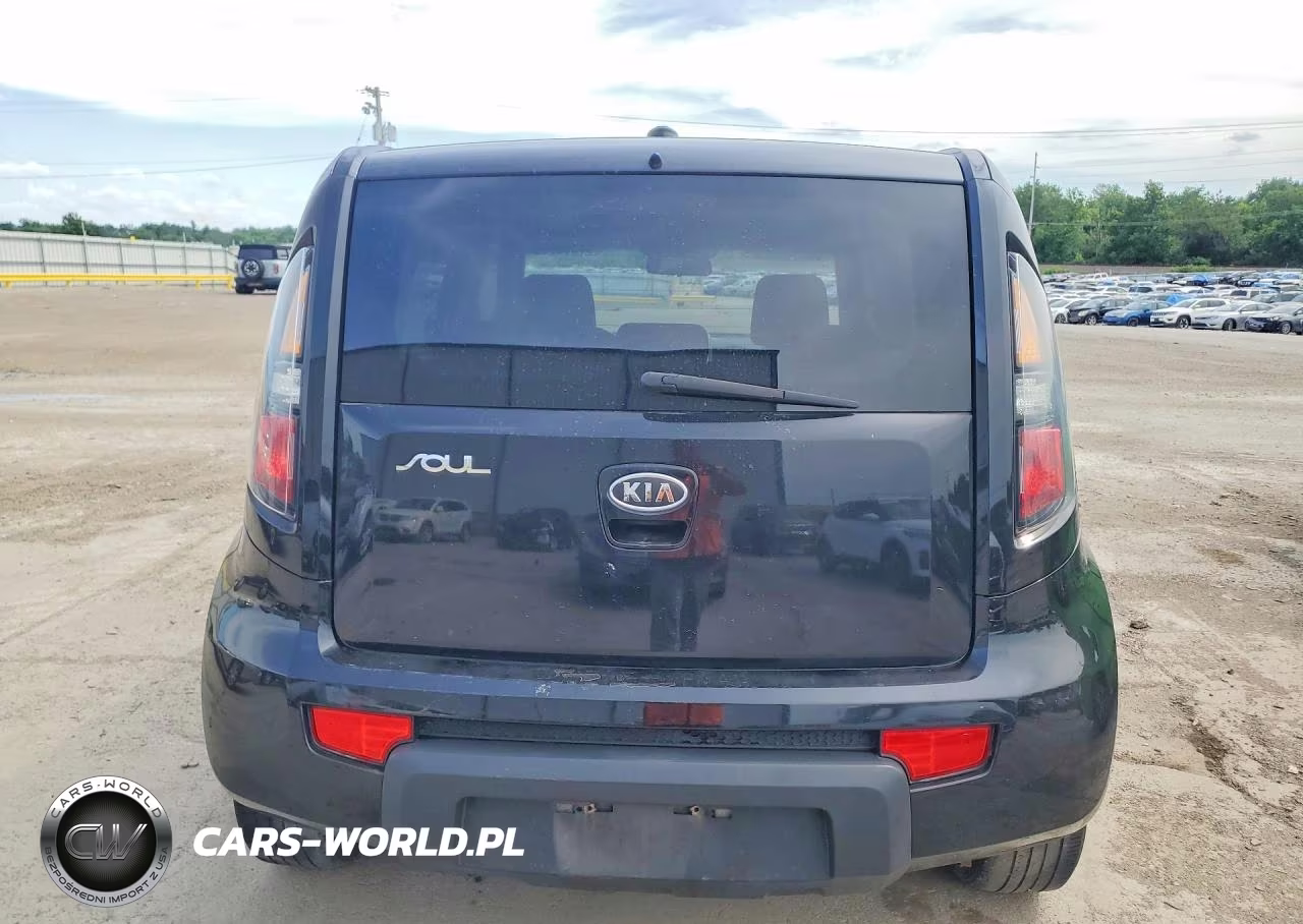 2010 Kia Soul + VIN:KNDJT2A21A7079582 - 6
