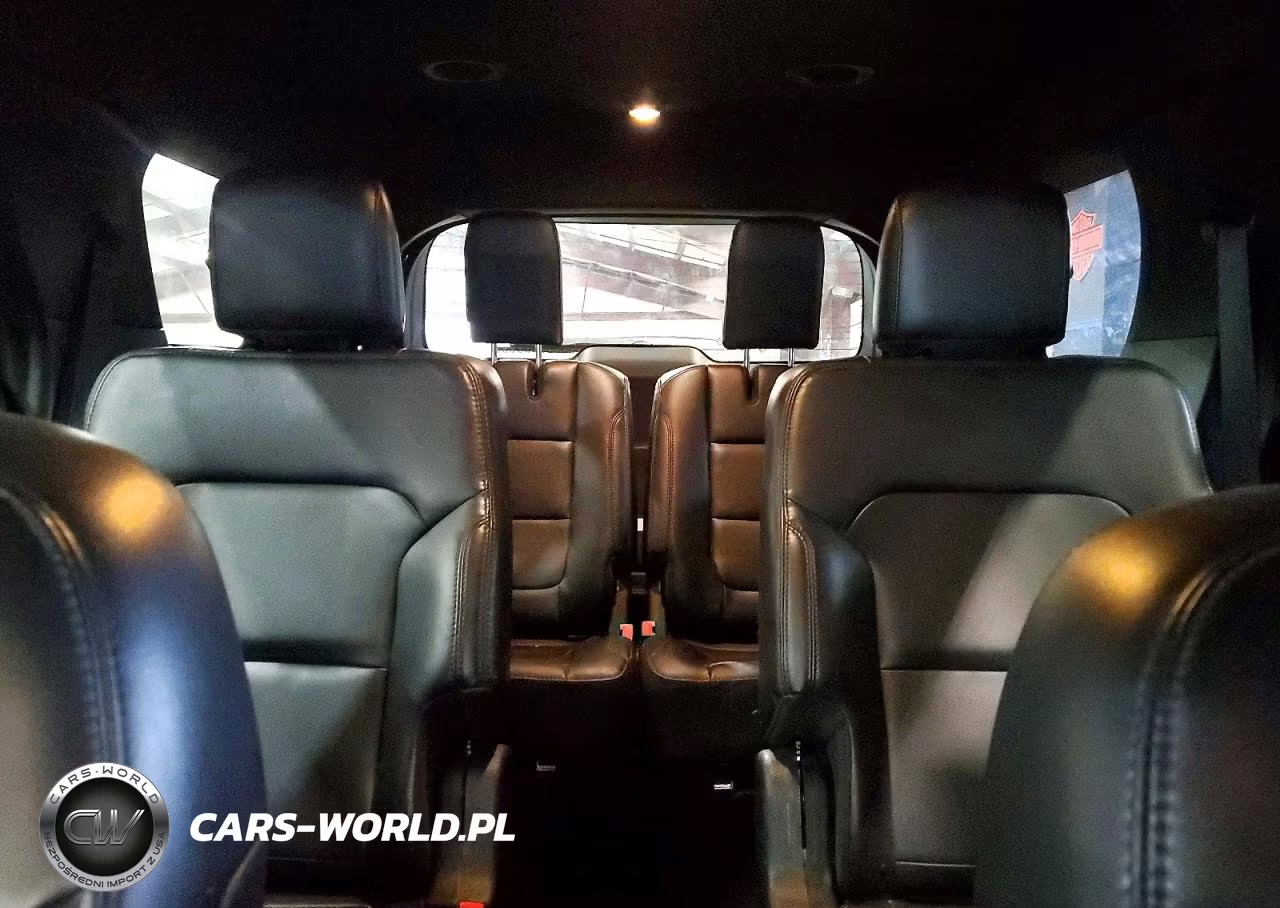 2019 Ford Explorer Xlt VIN:1FM5K7D86KGA71833 - 10