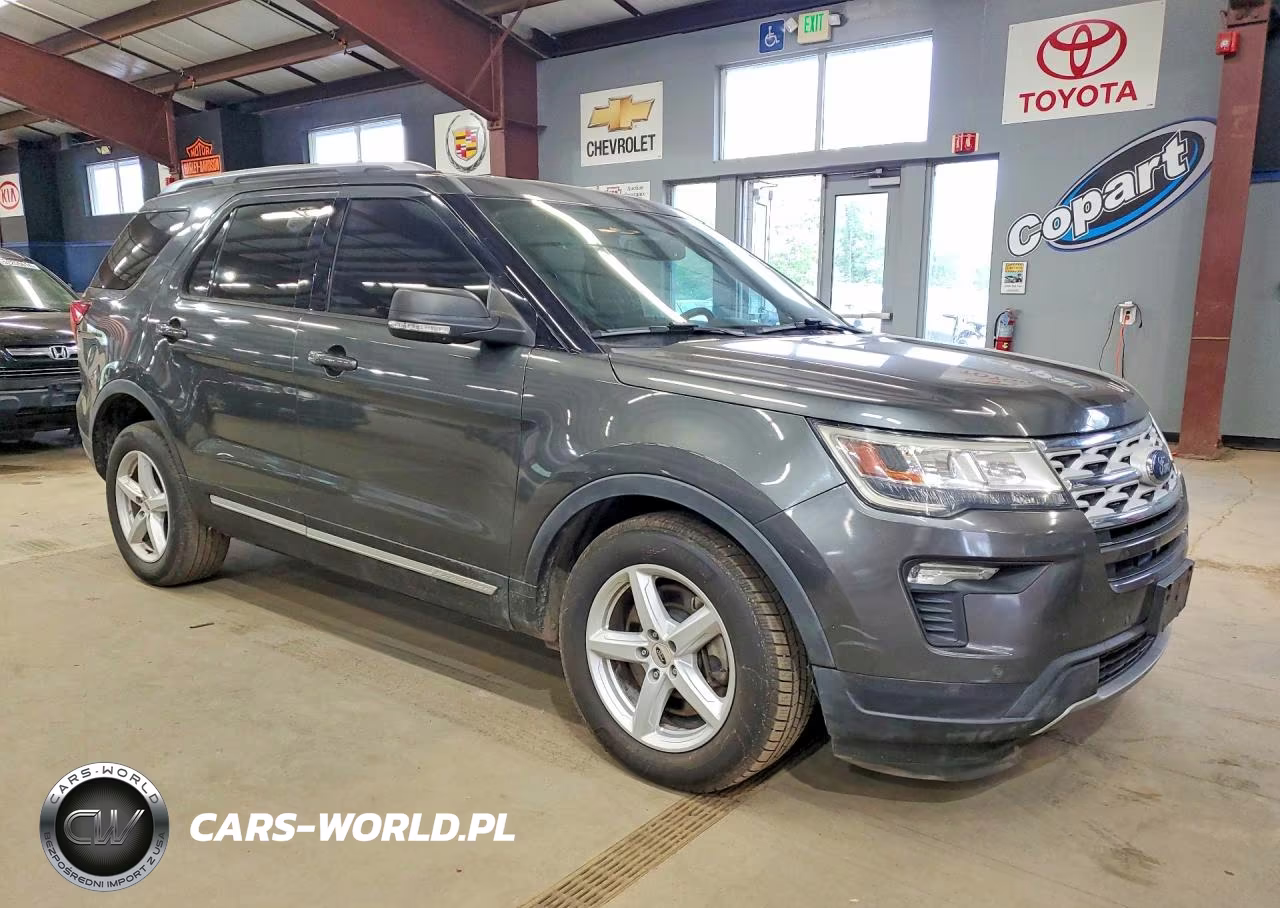 2019 Ford Explorer Xlt VIN:1FM5K7D86KGA71833 - 4