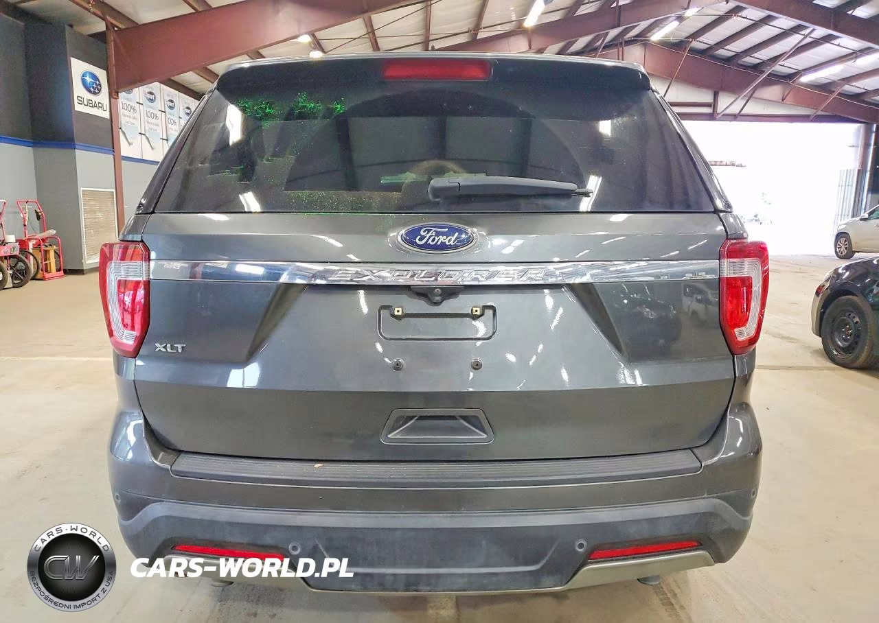 2019 Ford Explorer Xlt VIN:1FM5K7D86KGA71833 - 6