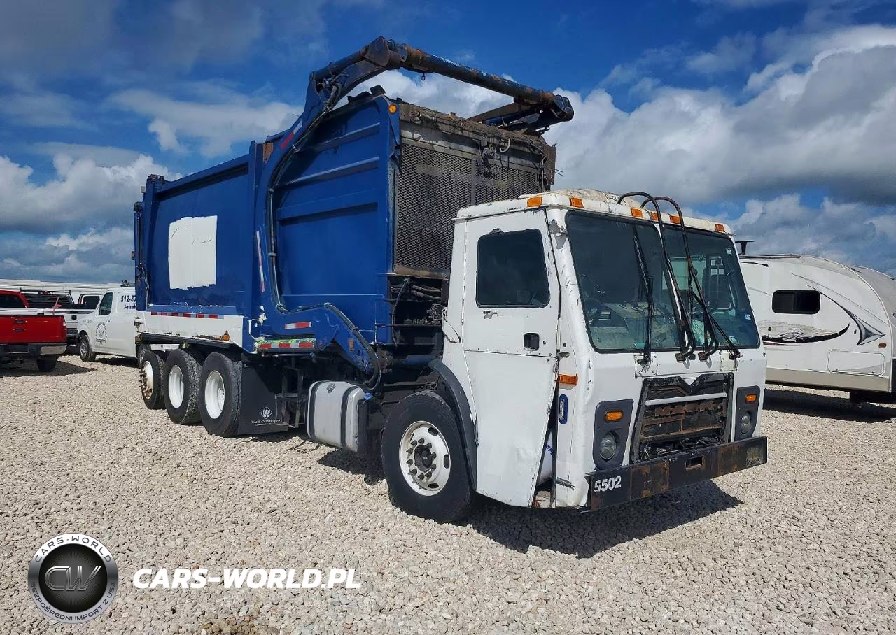 2016 Mack Leu613 Refuse Truck