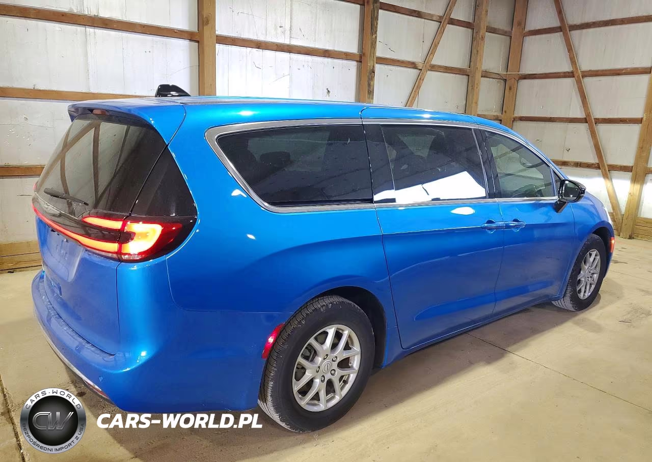 2026 Chrysler Pacifica Select VIN:2C4RC1BG6TR222485 - 3