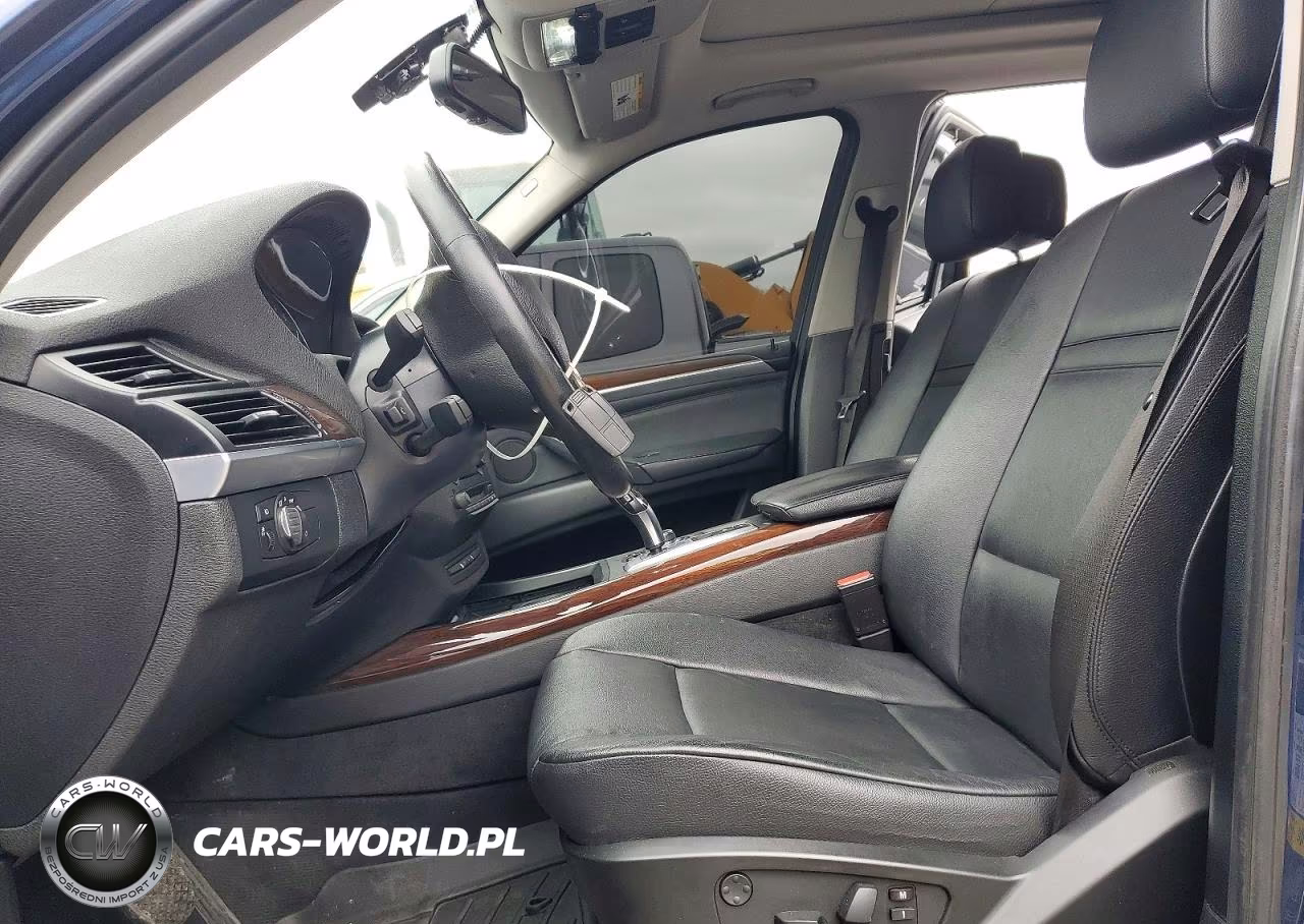 2013 BMW X5 xDrive35I VIN:5UXZV4C50D0B06527 - 7