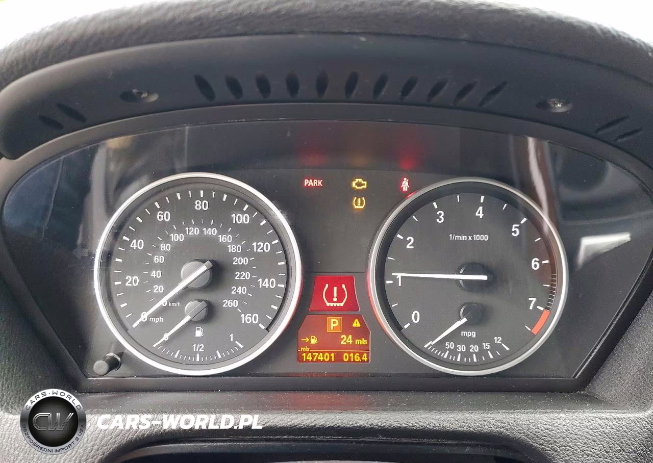2013 BMW X5 xDrive35I VIN:5UXZV4C50D0B06527 - 9