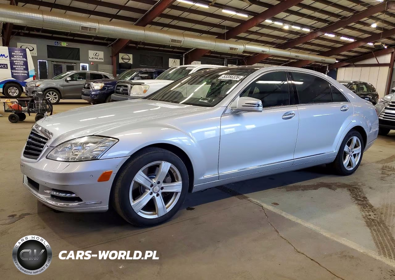 2013 Mercedes-Benz S 550 4Matic
