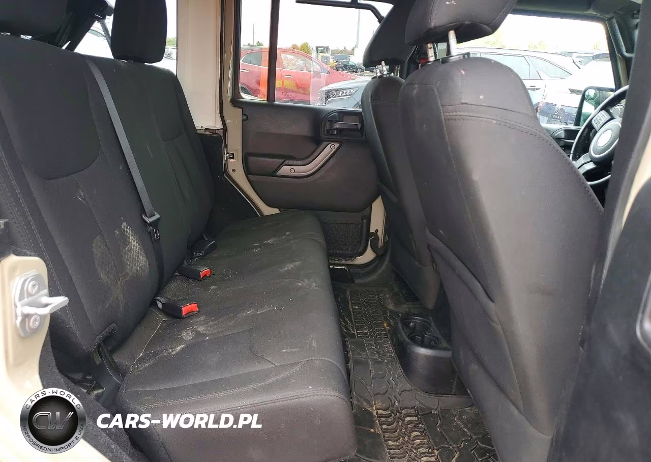 2018 Jeep Wrangler Unlimited Sport VIN:1C4BJWDG5JL911523 - 11