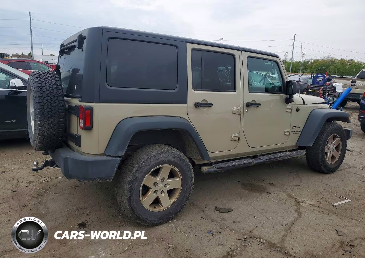 2018 Jeep Wrangler Unlimited Sport VIN:1C4BJWDG5JL911523 - 3