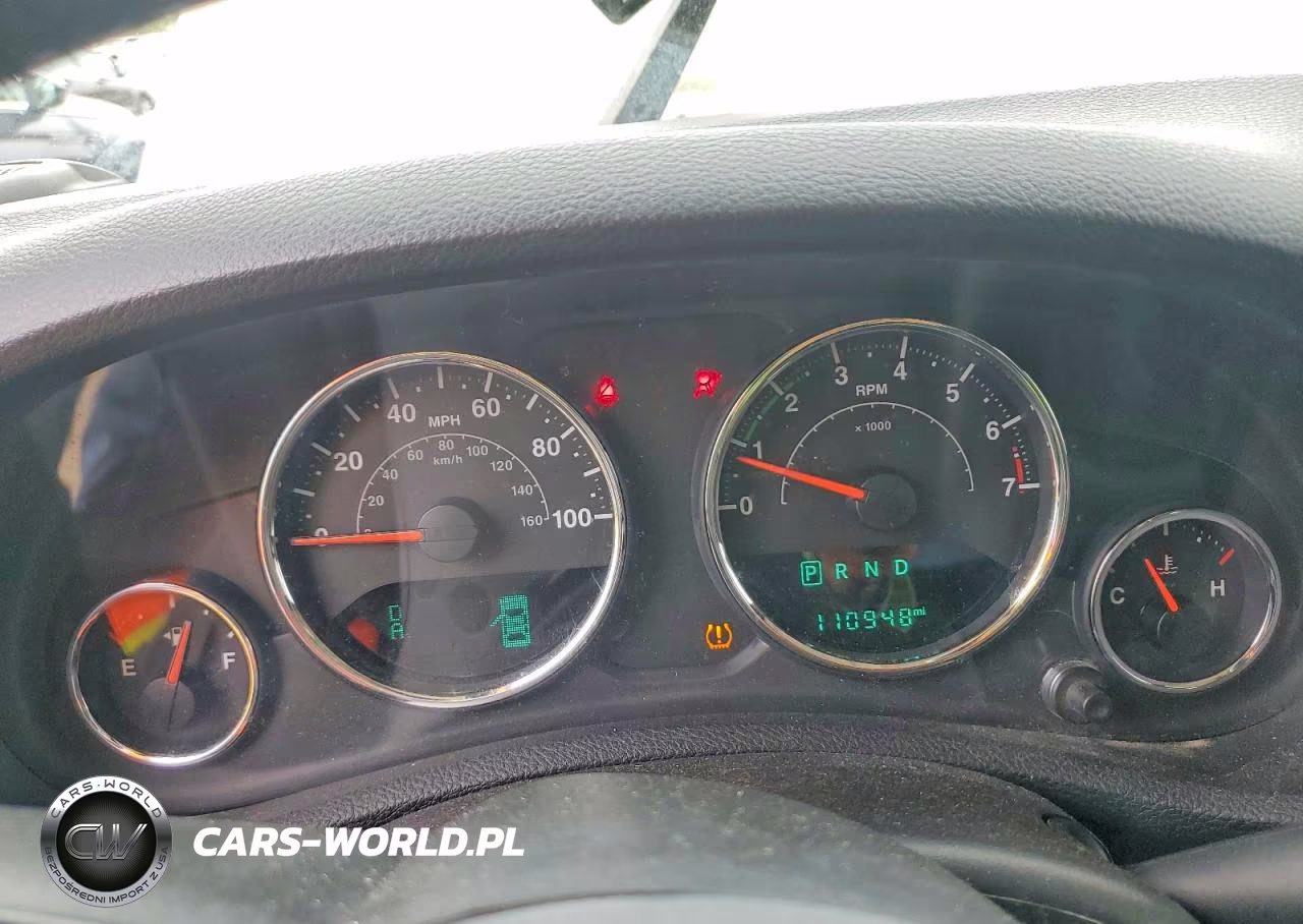 2018 Jeep Wrangler Unlimited Sport VIN:1C4BJWDG5JL911523 - 9