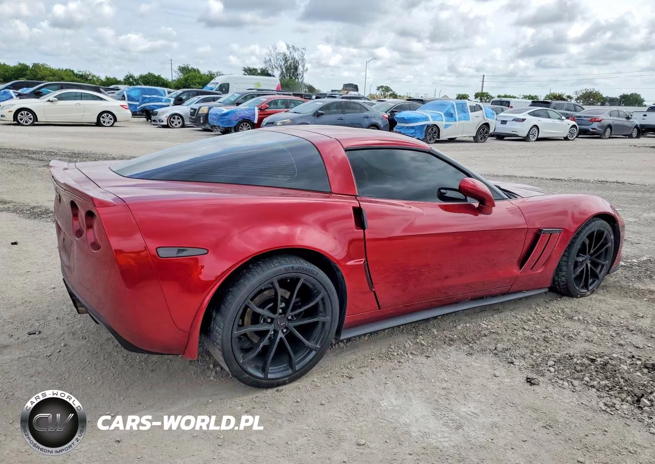 2010 Chevrolet Corvette VIN:1G1YG2DW2A5100588 - 3