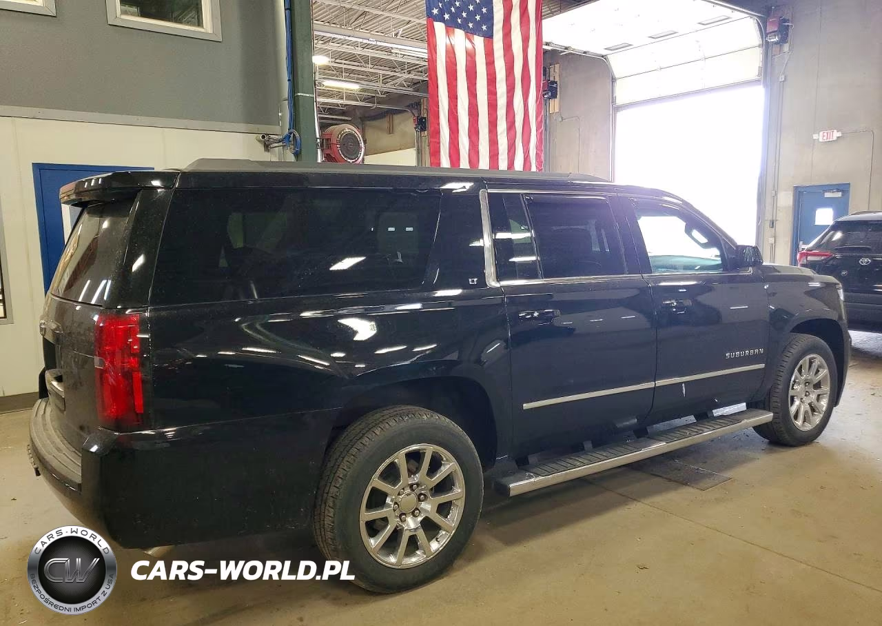 2018 Chevrolet Suburban K1500 Lt VIN:1GNSKHKC1JR350010 - 3