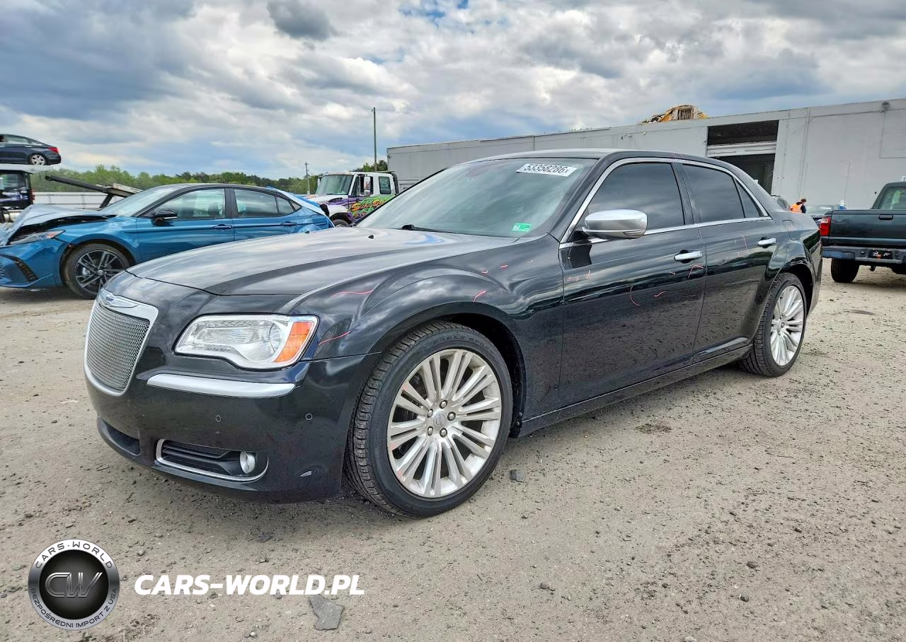 2013 Chrysler 300C Varvatos – zdjęcie 1 z 12