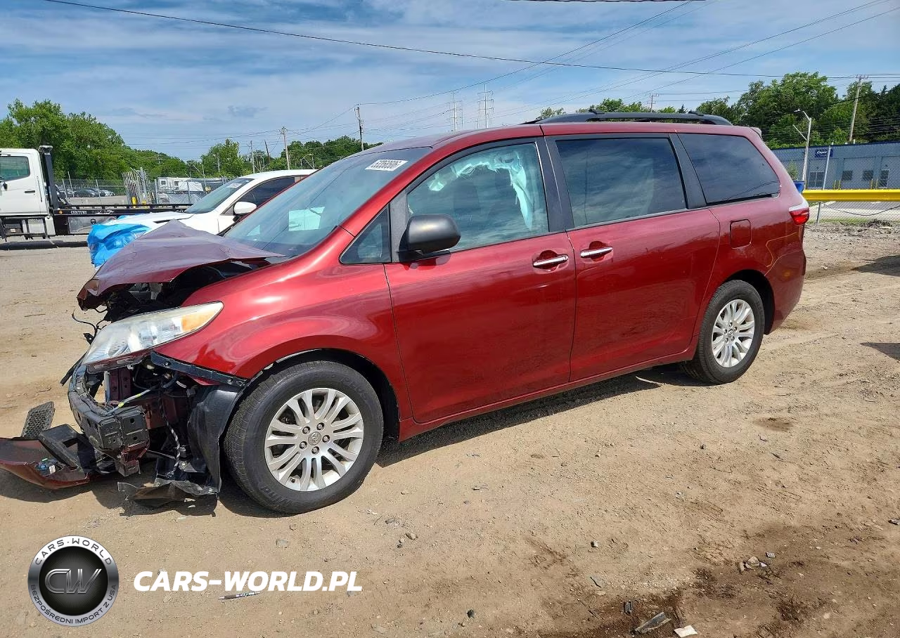 2017 Toyota Sienna Xle 8-Passenger