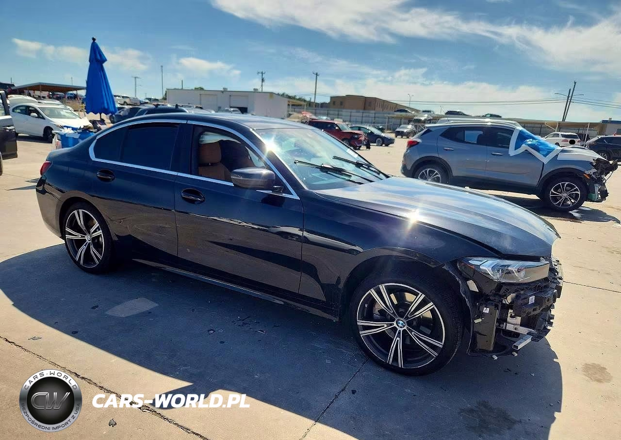 2024 BMW 330I VIN:3MW69FF03R8E09863 - 4