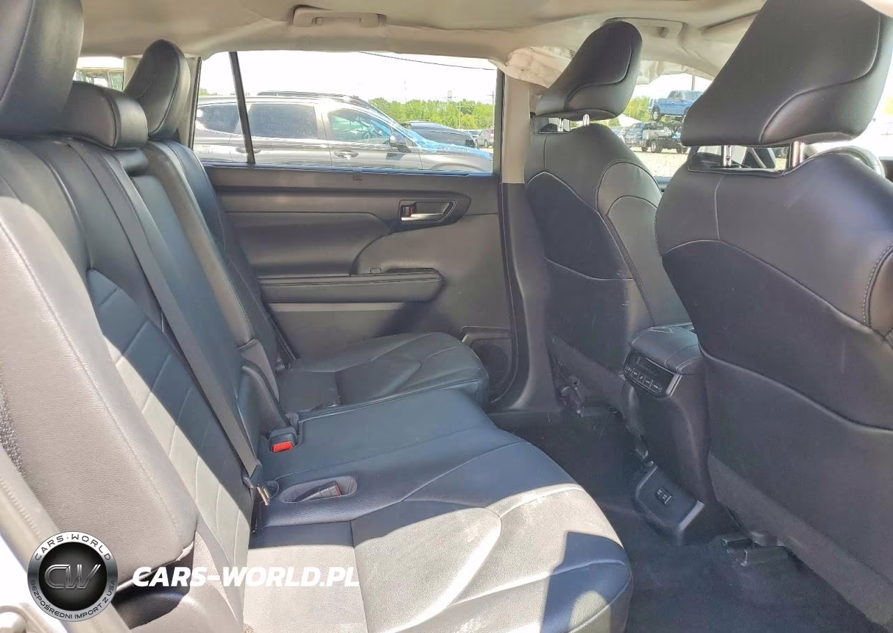 2020 Toyota Highlander Xle VIN:5TDHZRBH7LS046510 - 10
