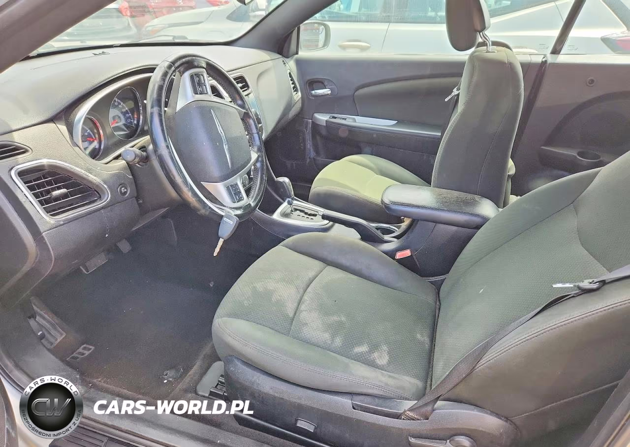 2012 Chrysler 200 Touring VIN:1C3BCBEBXCN121975 - 7