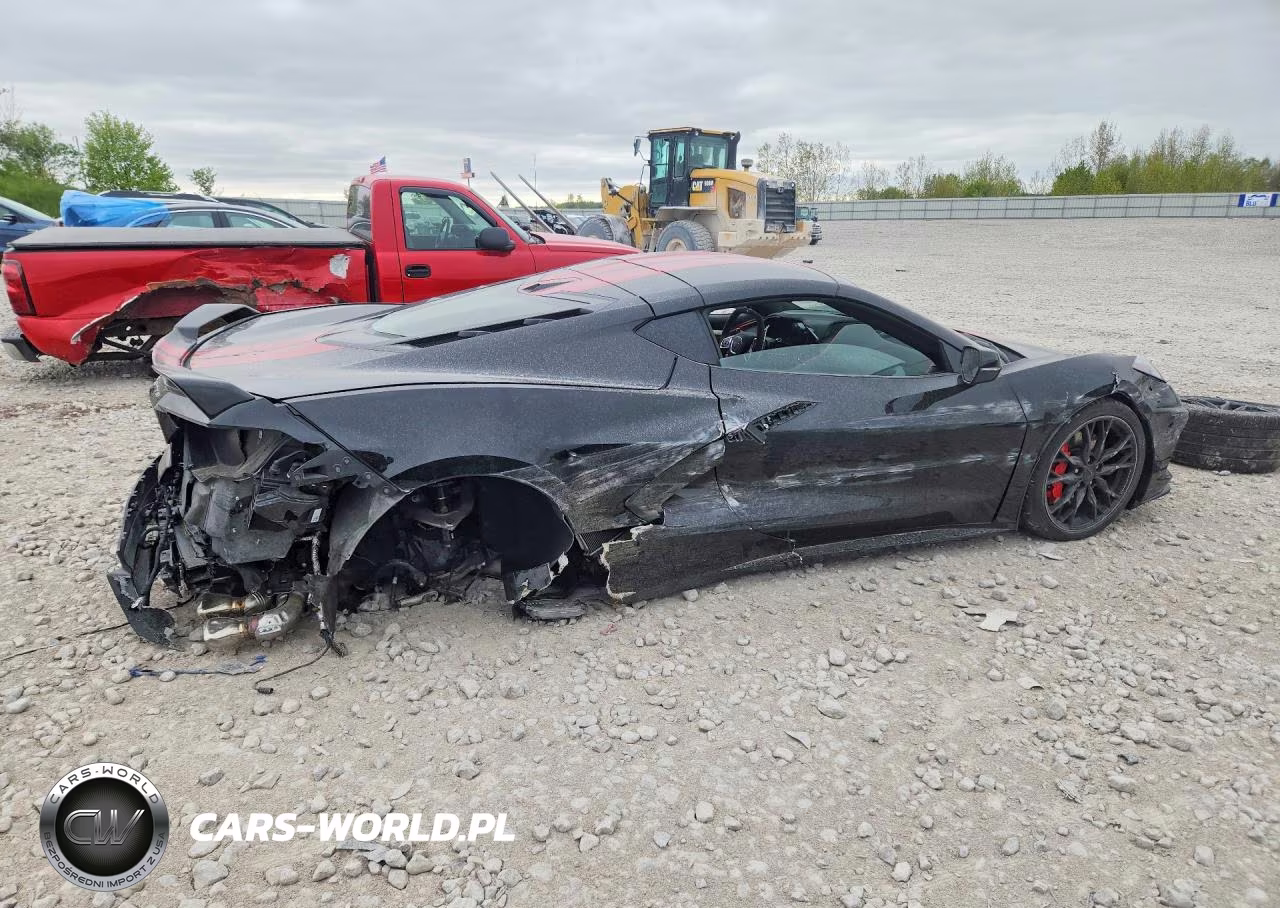 2024 Chevrolet Corvette Stingray 3Lt VIN:1G1YC2D43R5106888 - 3