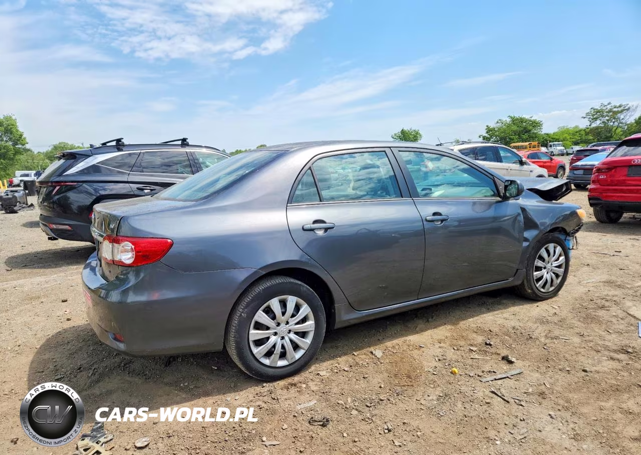 2012 Toyota Corolla Le VIN:2T1BU4EE4CC844965 - 3