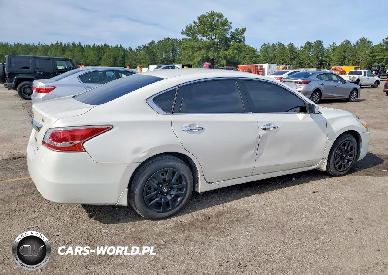 2013 Nissan Altima 2.5 VIN:1N4AL3AP8DC168486 - 3