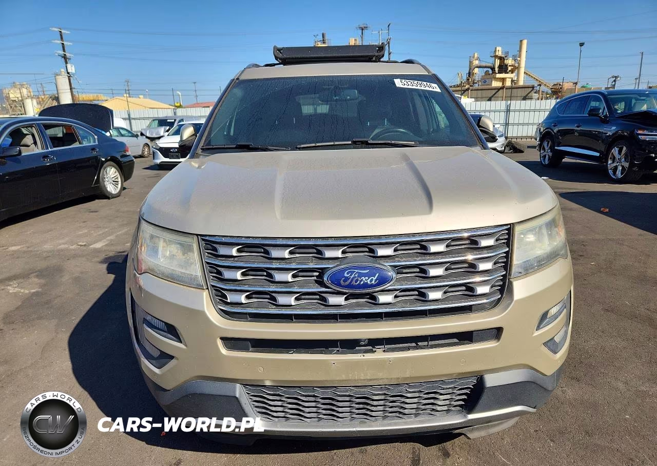 2017 Ford Explorer Limited VIN:1FM5K7F89HGB82415 - 5