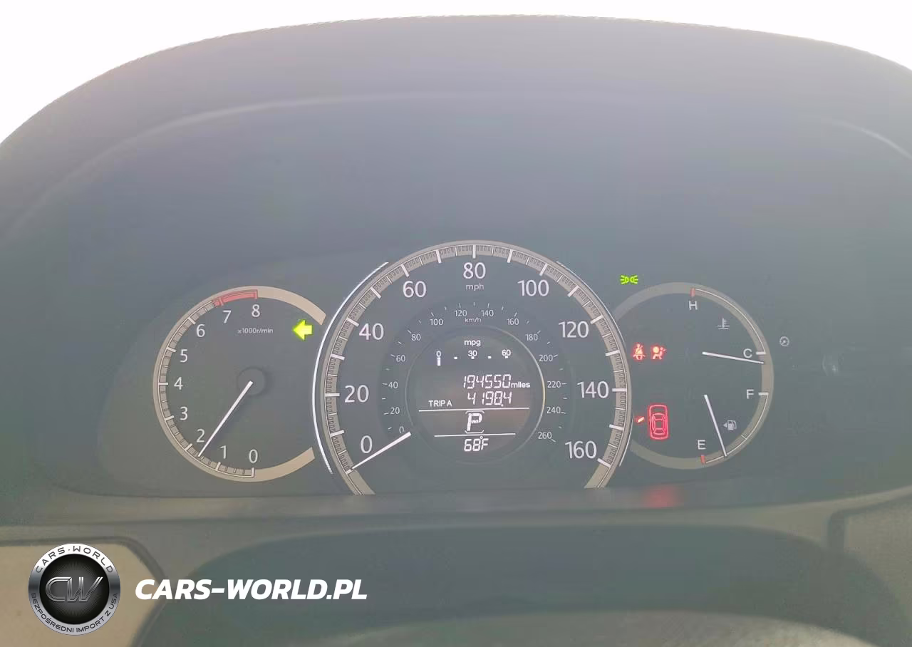 2015 Honda Accord Lx VIN:1HGCR2F37FA043481 - 9