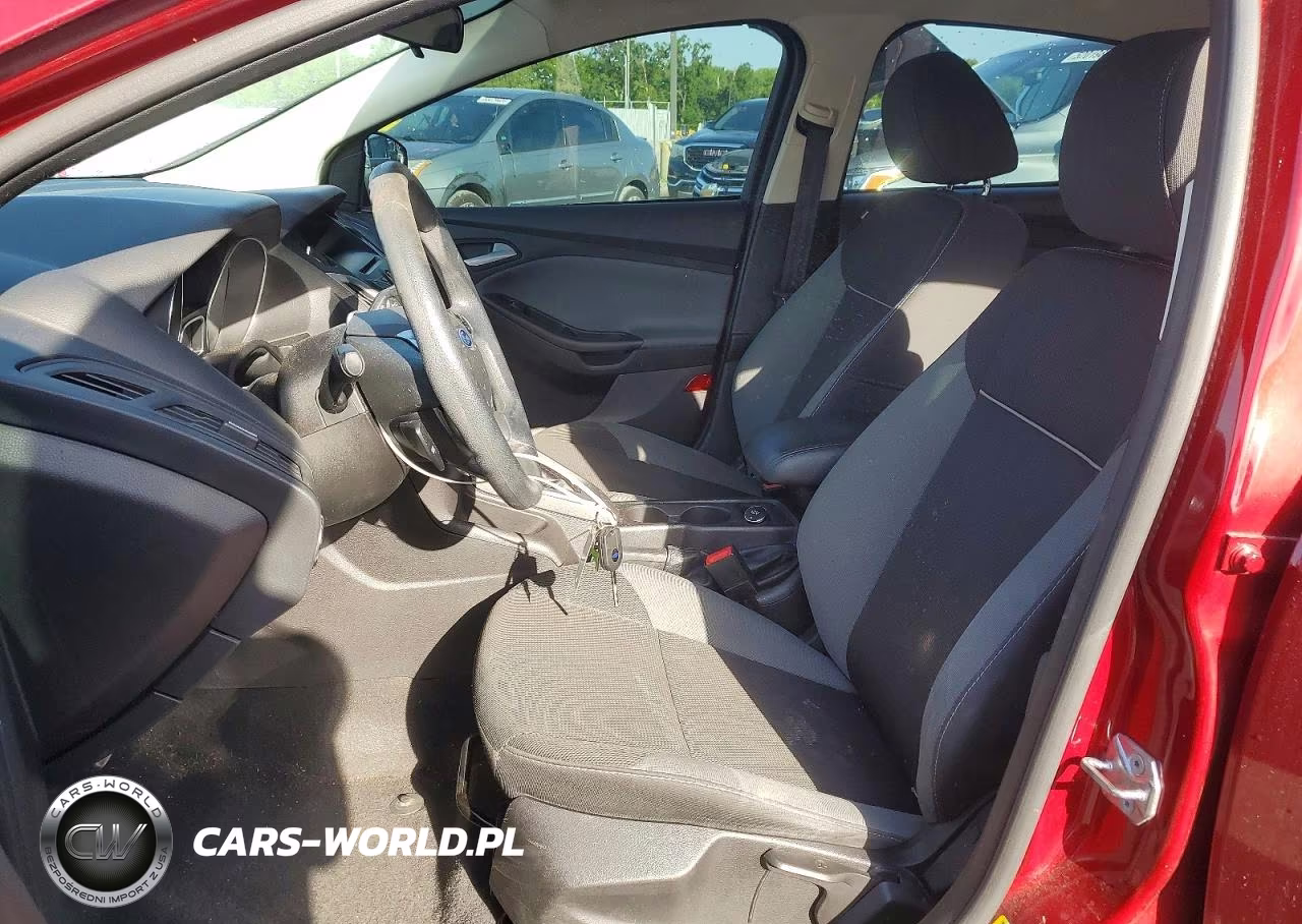 2014 Ford Focus Se VIN:1FADP3F2XEL399065 - 7
