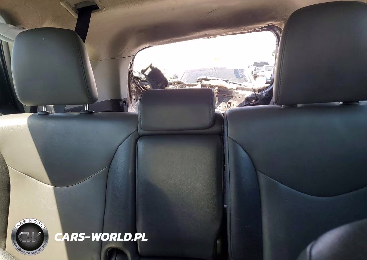 2012 Toyota Prius V Five VIN:JTDZN3EU6C3097553 - 10