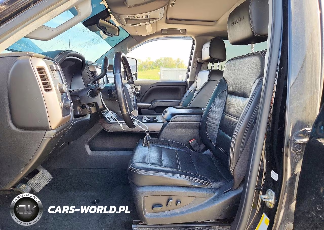 2018 GMC Sierra K2500 Denali VIN:1GT12UEY3JF232904 - 7