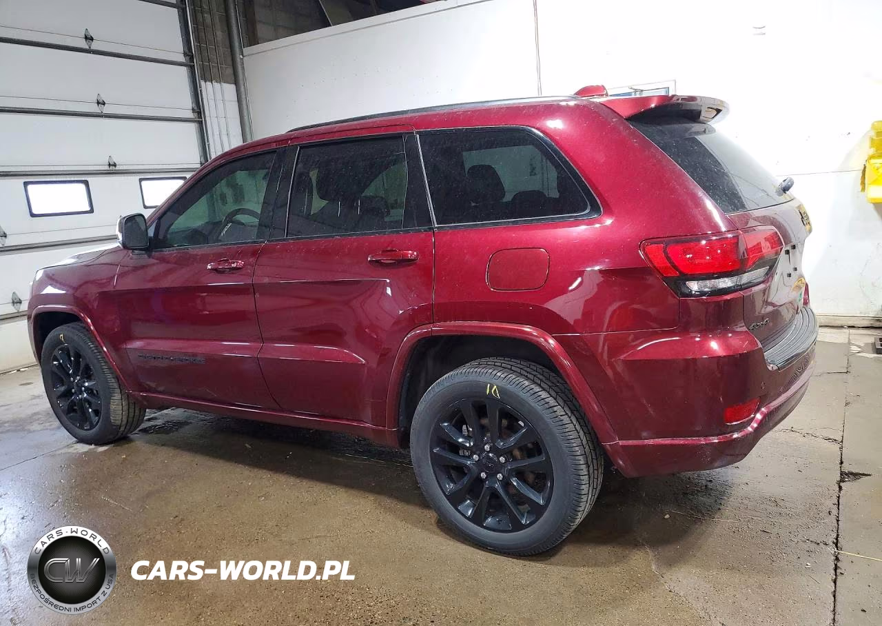 2017 Jeep Grand Cherokee Laredo VIN:1C4RJFAG3HC876459 - 2