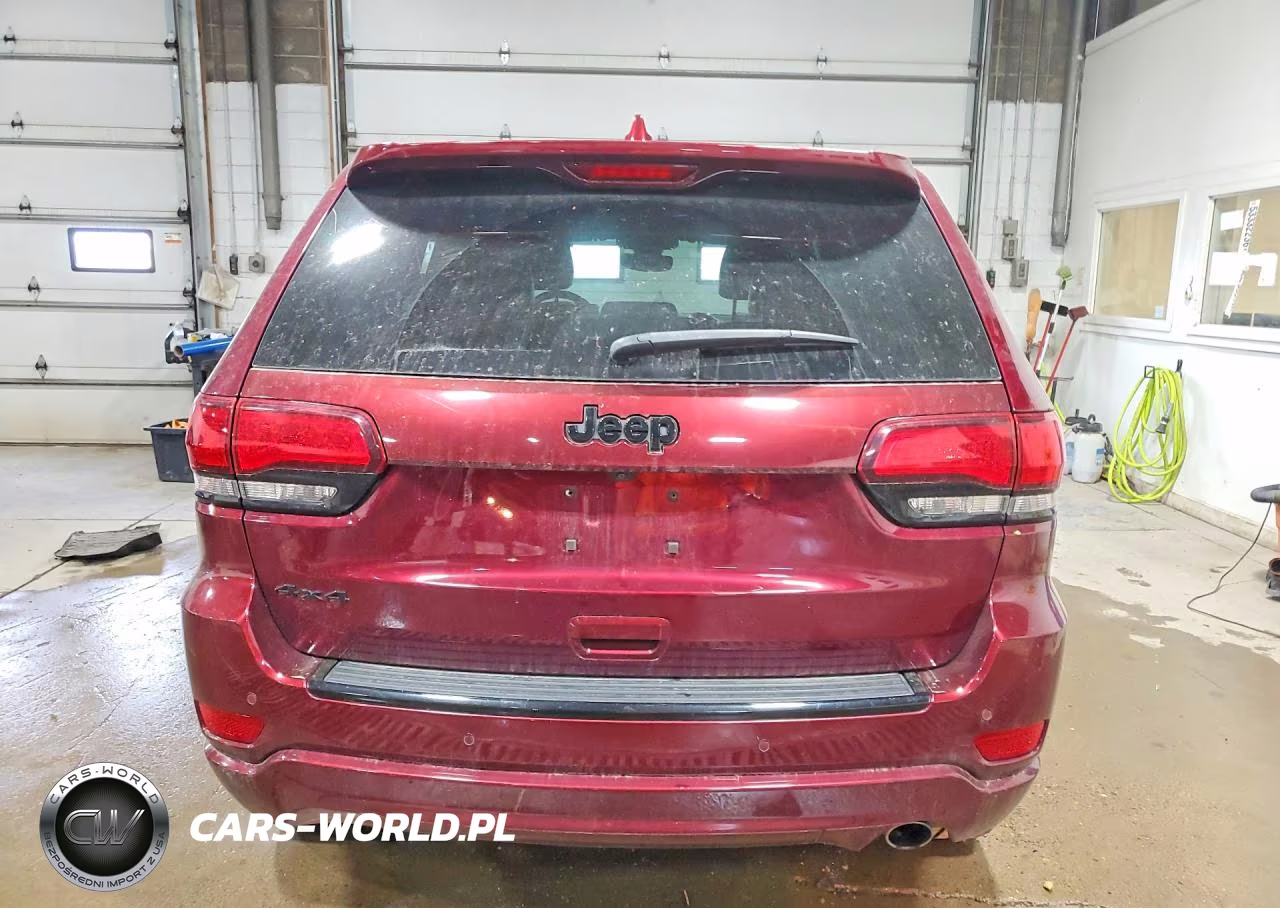 2017 Jeep Grand Cherokee Laredo VIN:1C4RJFAG3HC876459 - 6