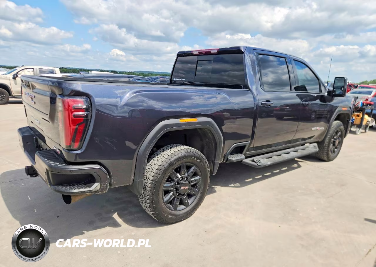 2024 GMC Sierra K2500 At4 VIN:1GT49PEY6RF215245 - 3