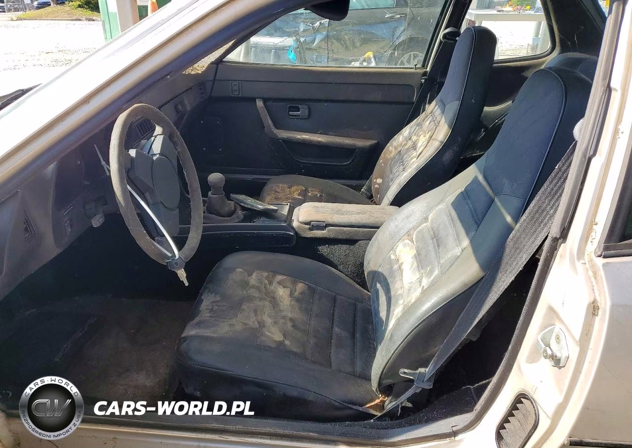 1987 Porsche 924 S VIN:WP0AA0926HN452748 - 7