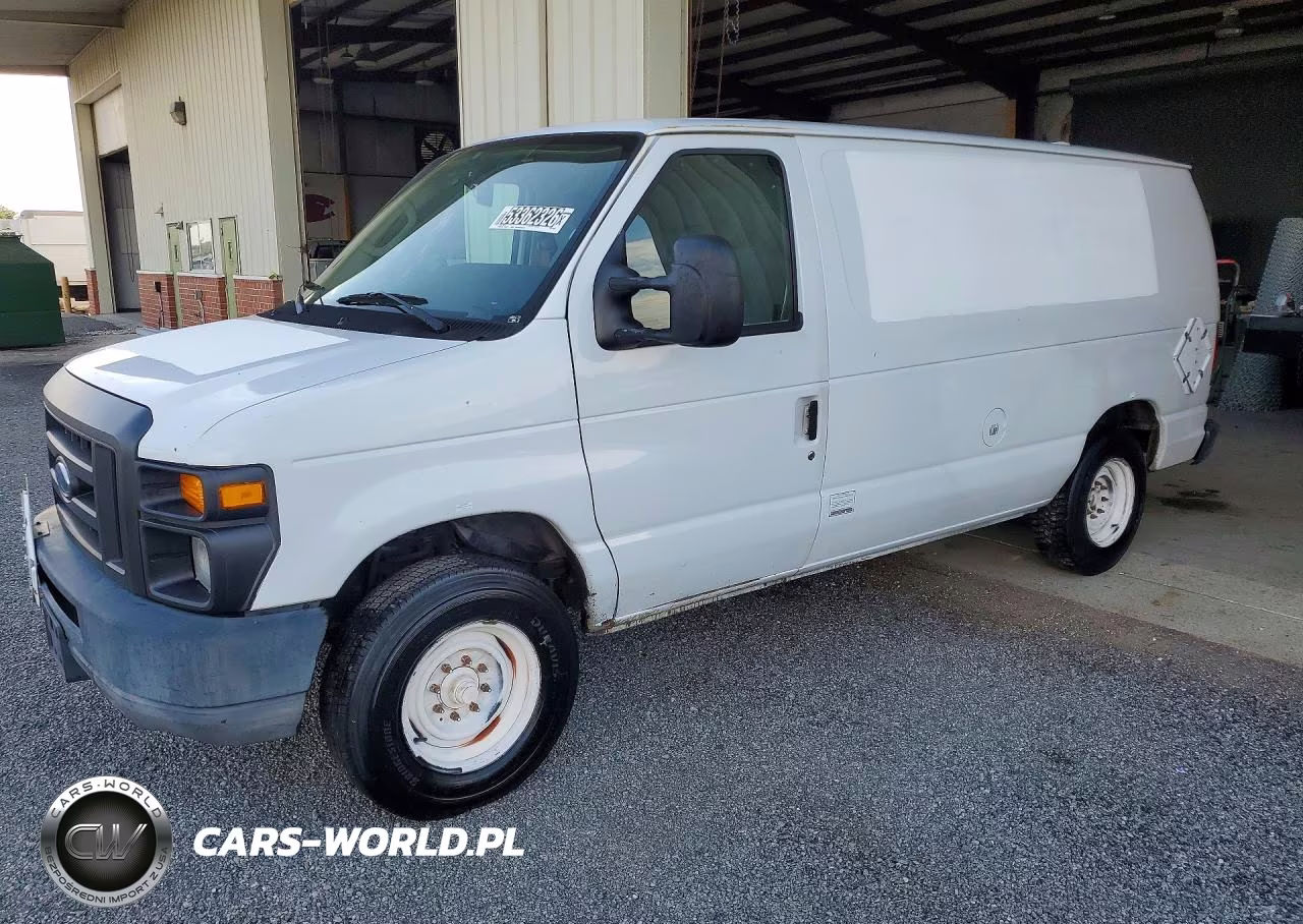 2010 Ford Econoline E150 Van – zdjęcie 1 z 12