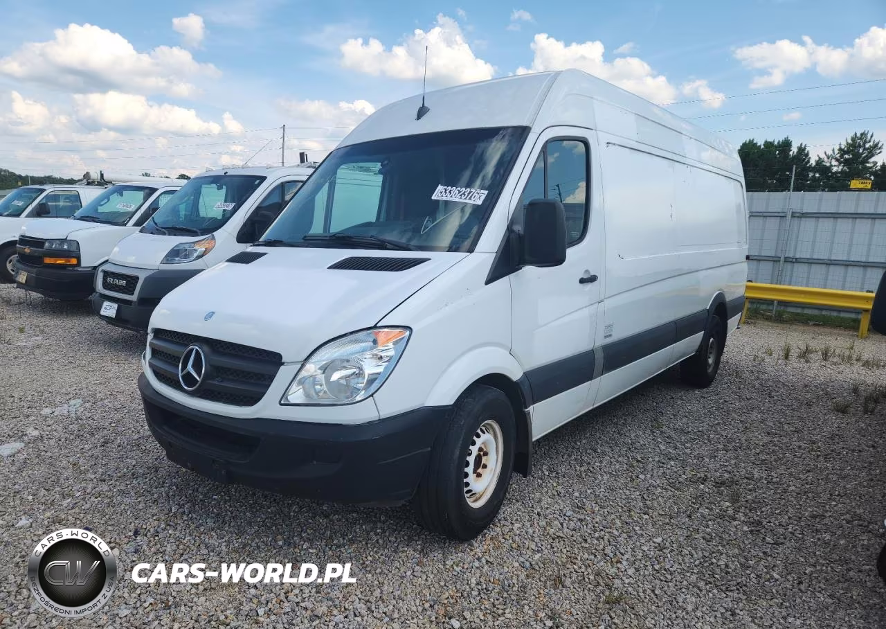 2011 Mercedes-Benz Sprinter 2500 Delivery Van