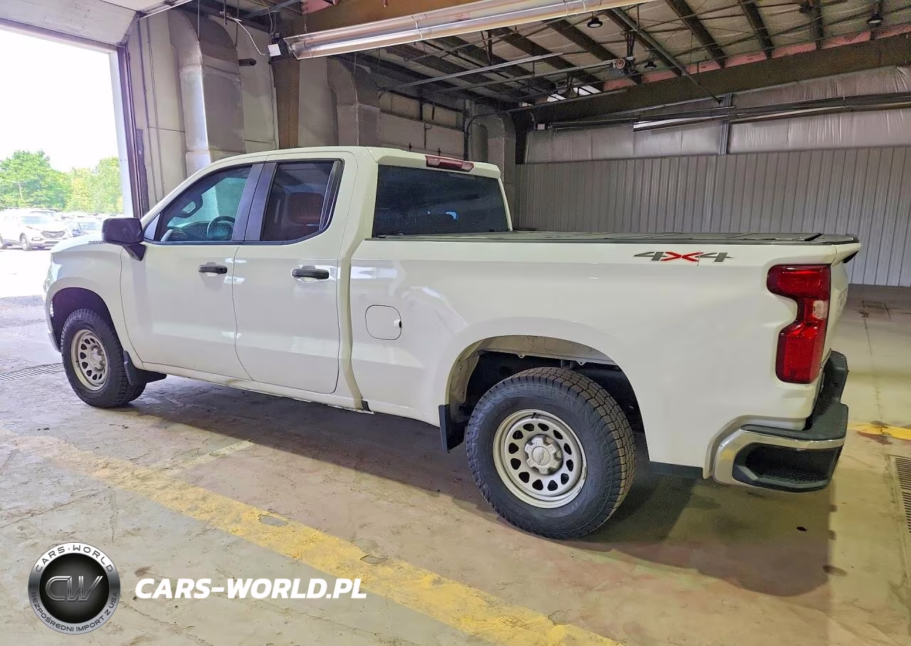 2022 Chevrolet Silverado K1500 VIN:1GCRDAEK6NZ517642 - 2