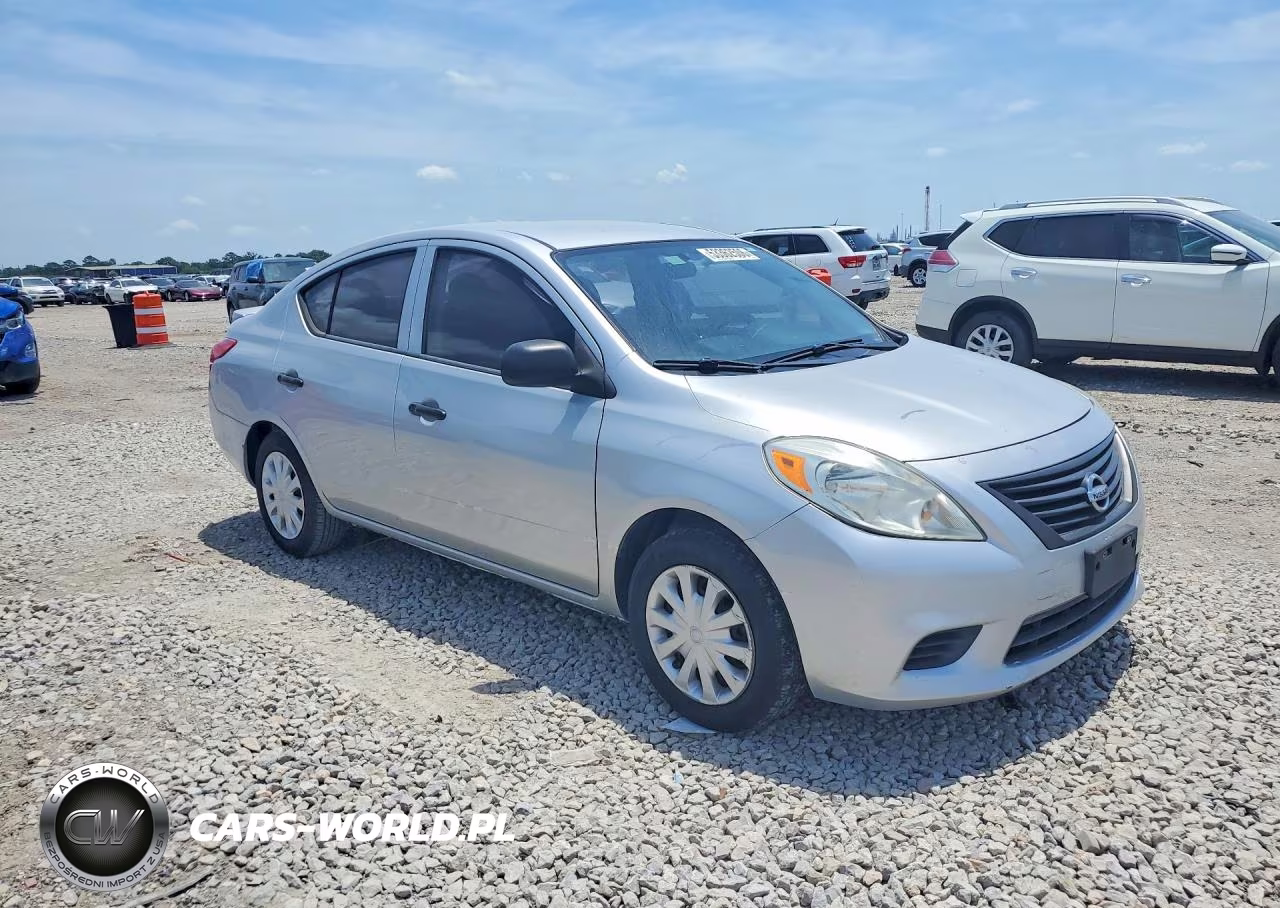 2013 Nissan Versa 1.6 S VIN:3N1CN7AP5DL850088 - 4