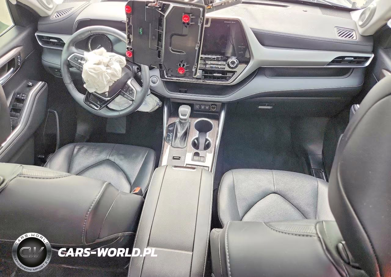 2021 Toyota Highlander Platinum VIN:5TDFZRAH7MS070736 - 8