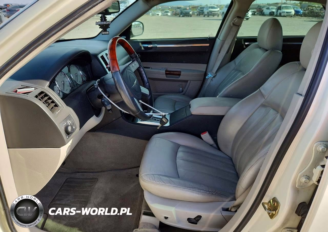 2006 Chrysler 300C VIN:2C3KA63H16H248292 - 7