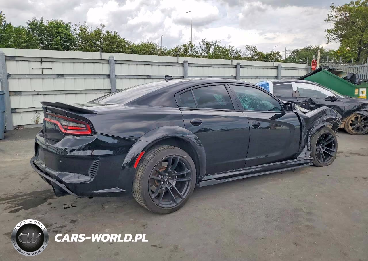 2023 Dodge Charger Scat Pack VIN:2C3CDXGJ8PH625135 - 3