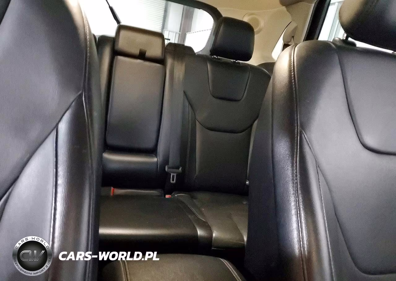 2018 Ford Edge Titanium VIN:2FMPK4K86JBC13467 - 10