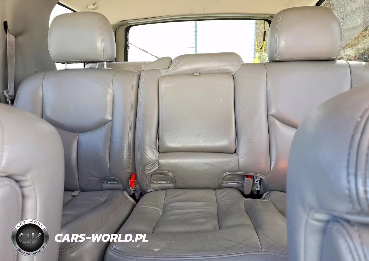 2004 GMC Yukon VIN:1GKEK13Z34J167618 - 10