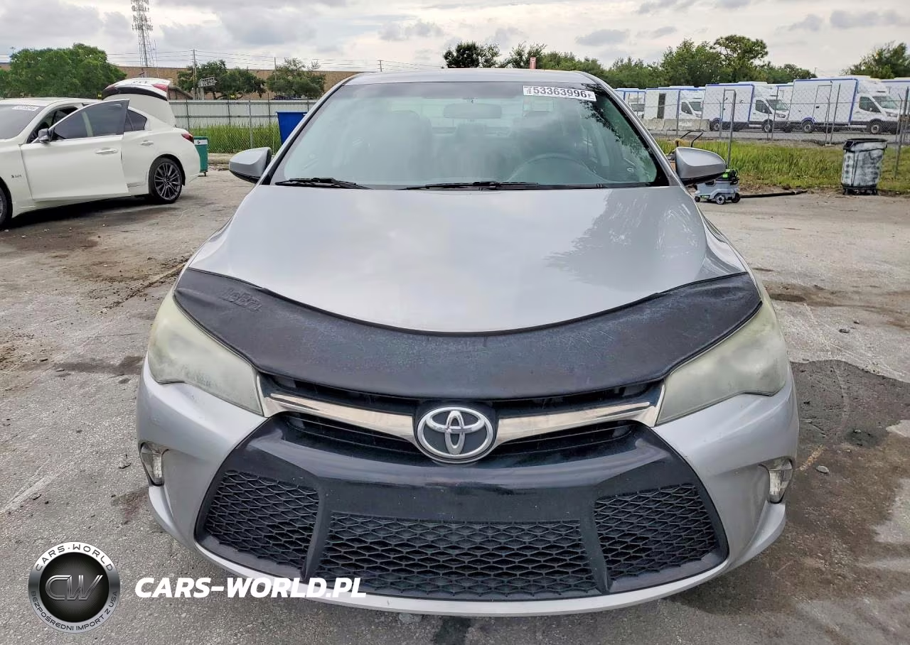 2015 Toyota Camry Se VIN:4T1BF1FK7FU959205 - 5