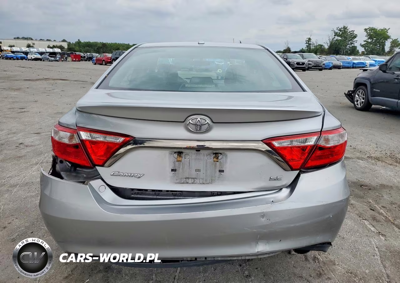 2015 Toyota Camry Se VIN:4T1BF1FK7FU959205 - 6