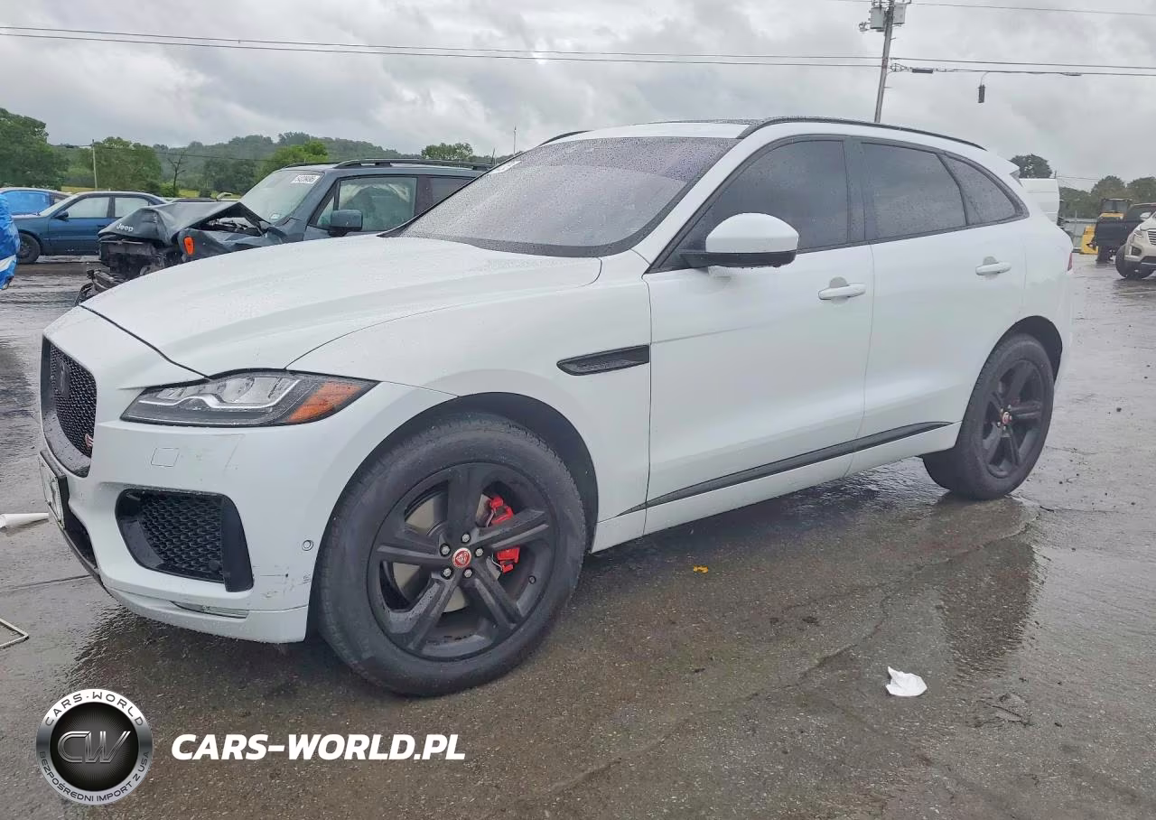 2017 Jaguar F-Pace S