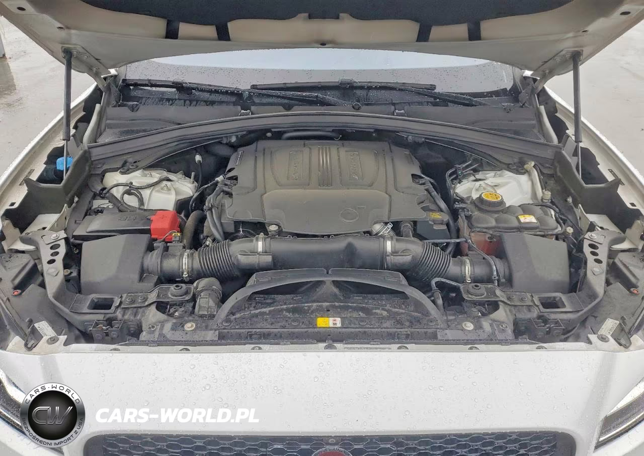 2017 Jaguar F-Pace S VIN:SADCM2BV5HA072425 - 12