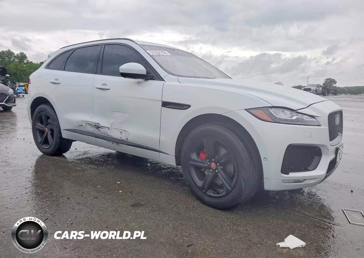 2017 Jaguar F-Pace S VIN:SADCM2BV5HA072425 - 4