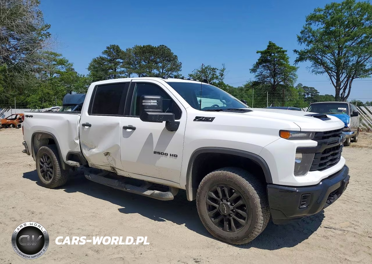 2025 Chevrolet Silverado K2500 Custom VIN:2GC4KME7XS1230287 - 4