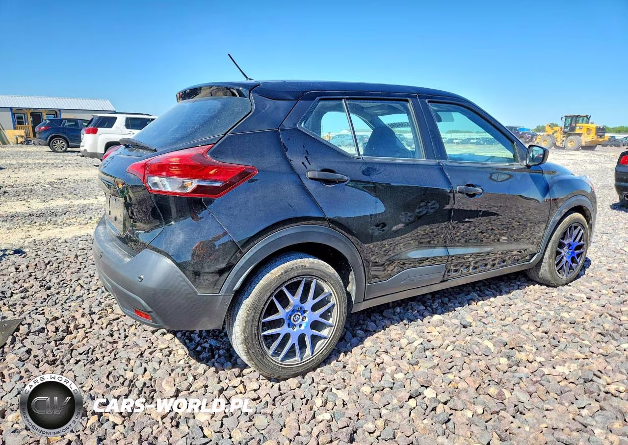 2020 Nissan Kicks S VIN:3N1CP5BV3LL537468 - 3