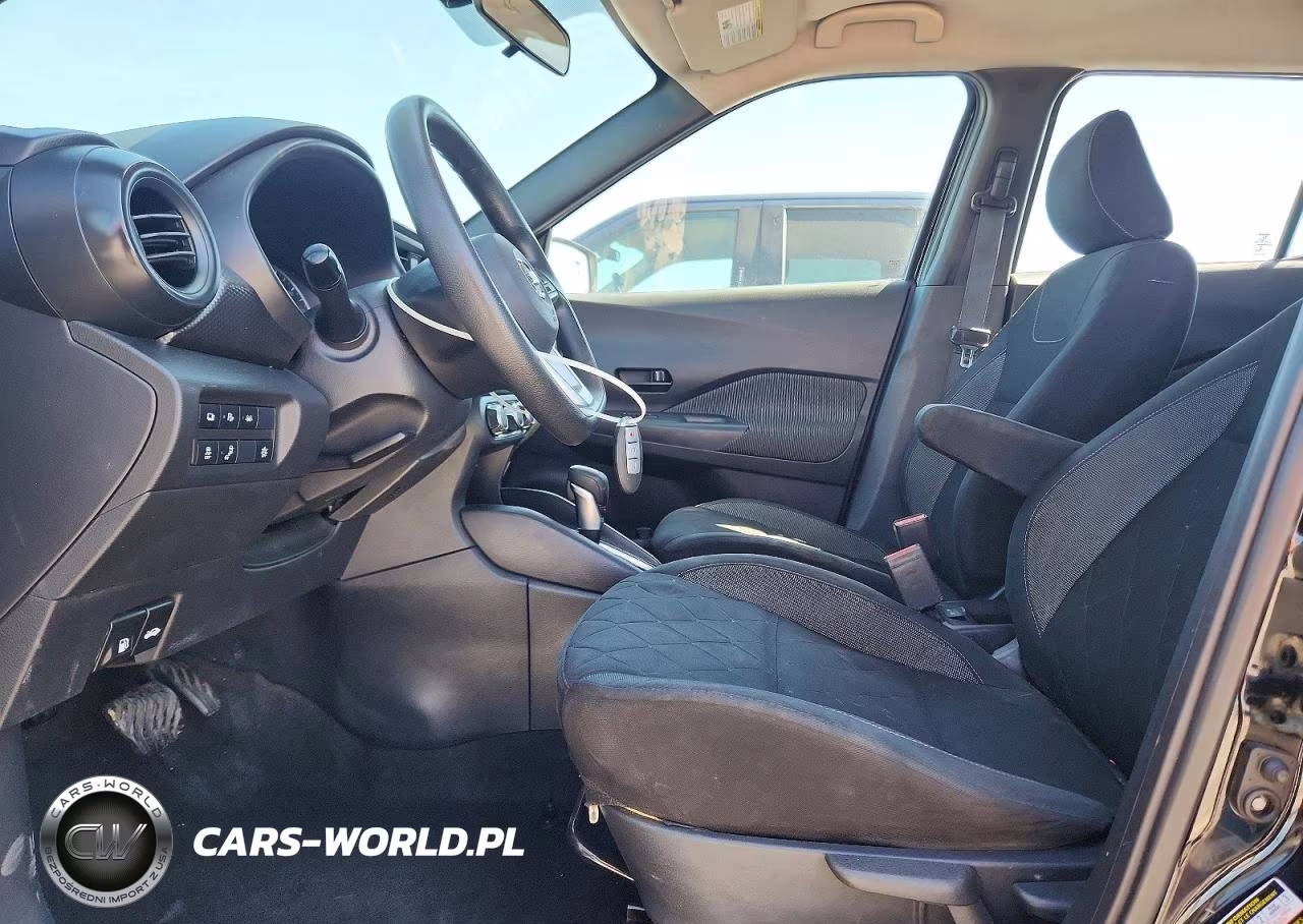 2020 Nissan Kicks S VIN:3N1CP5BV3LL537468 - 7